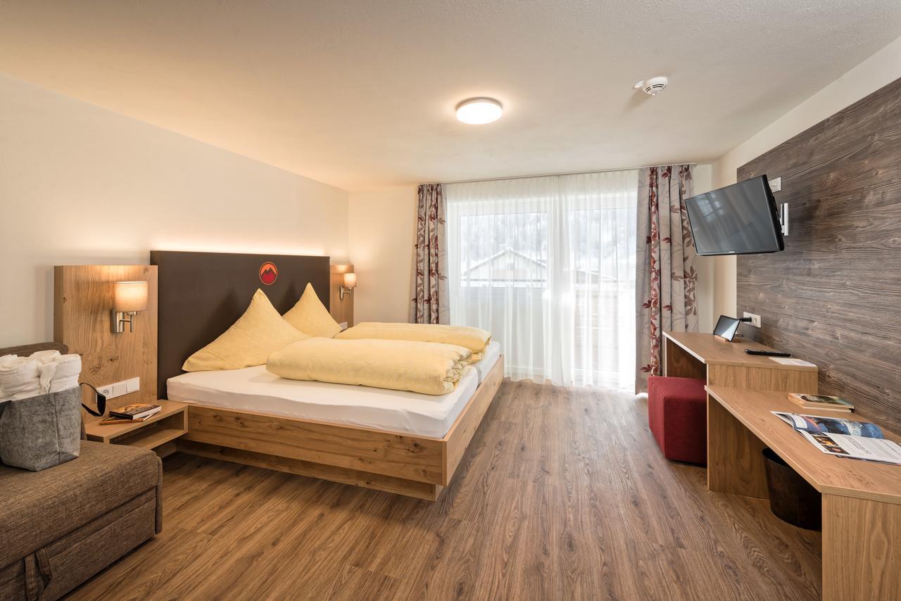 Hotel Alpenfeuer Montafon Sankt Gallenkirch Esterno foto