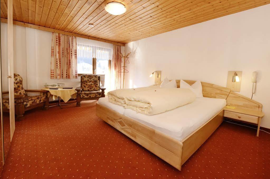 Hotel Alpenfeuer Montafon Sankt Gallenkirch Esterno foto